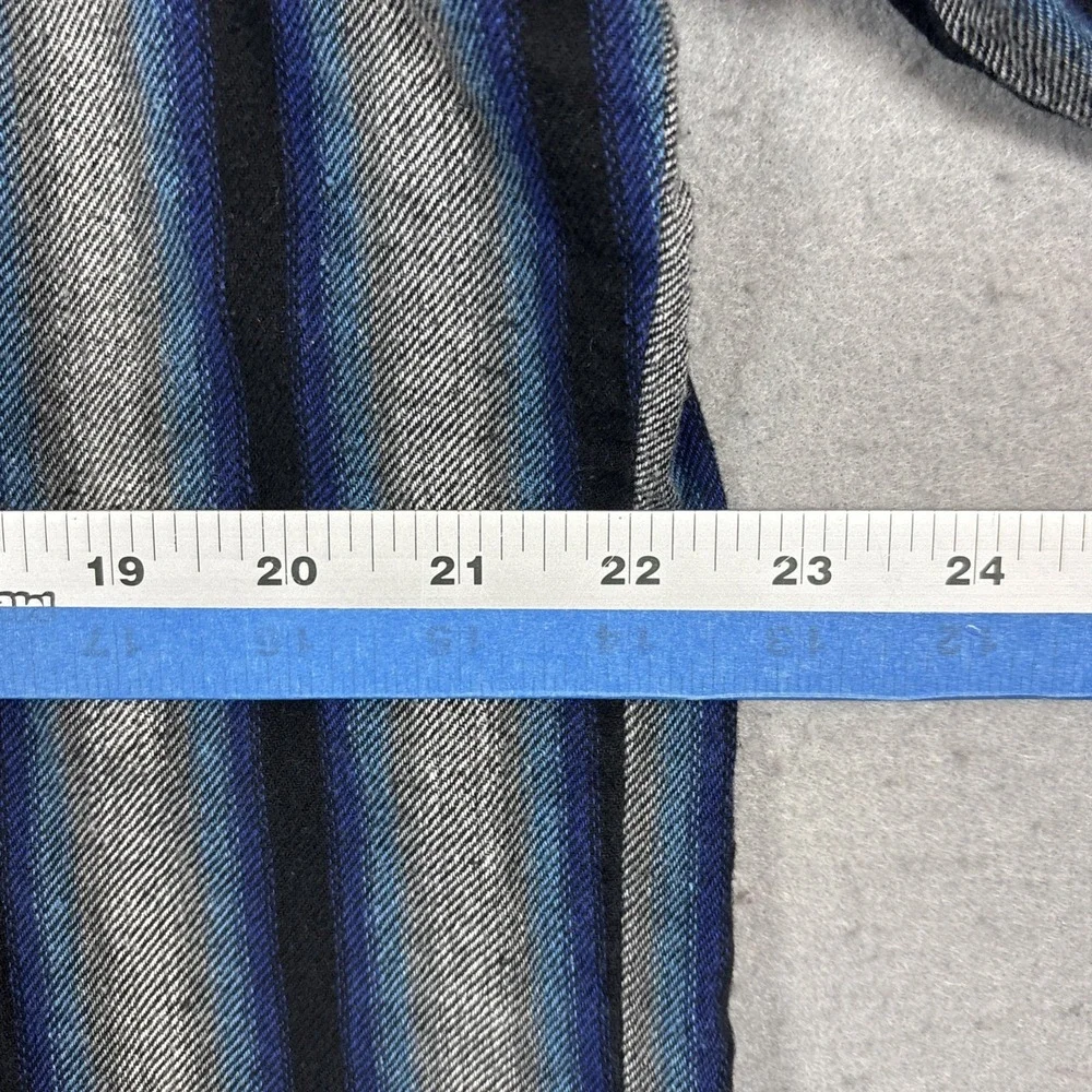 Wrangler Pearl Snap Flannel Shirt Mens M Long sleeve Pockets‎ Striped Western